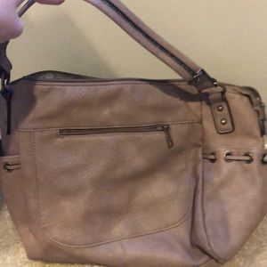 Maurice’s leather purse